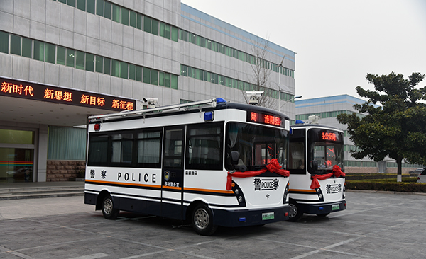 用科技提升警务  河南周口市采购移动警务室(图2)