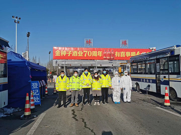 守住一道门 守护一座城//安徽蚌埠移动交通执法站上岗  抗“疫”一线安全有我(图1)