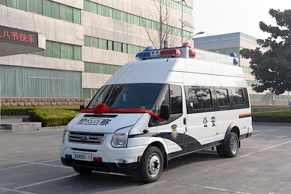 运筹帷幄 掌控全局——浙江湖州采购移动指挥车(图2)