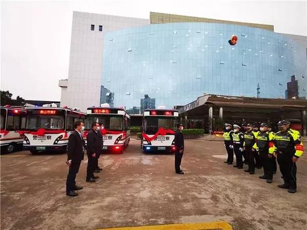 一个党员一个堡垒 森源鸿马党员先锋助力疫情防控(图4) 一个党员一个堡垒 森源鸿马党员先锋助力疫情防控(图4)