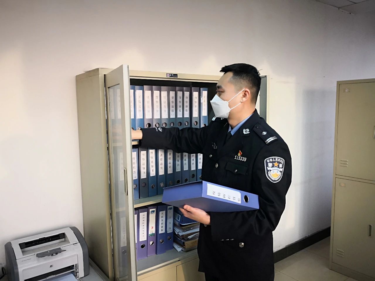 洛阳公安督察:全力保障全市公安疫情防控阻击战(图11) 洛阳公安督察:全力保障全市公安疫情防控阻击战(图11)