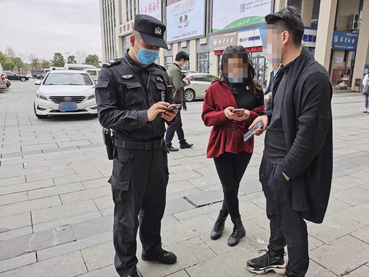 别慌,有警察在!讲讲采茶期遇上的那些事(图2) 别慌,有警察在!讲讲采茶期遇上的那些事(图2)