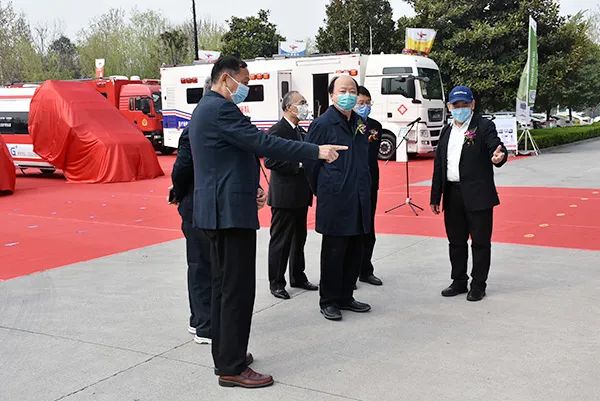 水木大讲堂开讲暨森源鸿马5G负压救护车下线揭幕仪式隆重举行(图14) 水木大讲堂开讲暨森源鸿马5G负压救护车下线揭幕仪式隆重举行(图14)