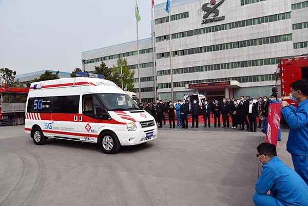 水木大讲堂开讲暨森源鸿马5G负压救护车下线揭幕仪式隆重举行(图22) 水木大讲堂开讲暨森源鸿马5G负压救护车下线揭幕仪式隆重举行(图22)