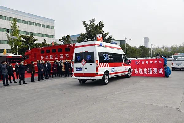 河南造5G+智慧负压救护车下线 (图4) 河南造5G+智慧负压救护车下线 (图4)