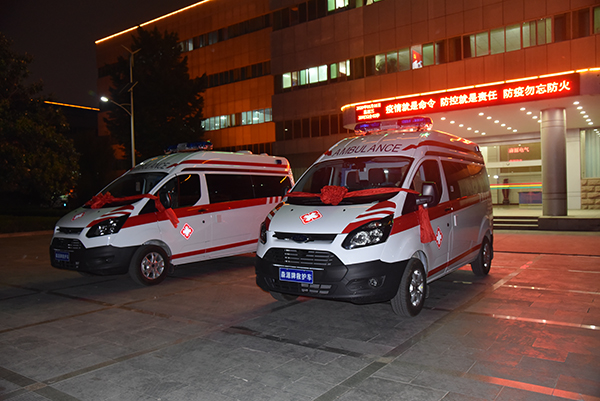 吉林珲春市采购5G负压救护车——实现“上车即入院”(图2)