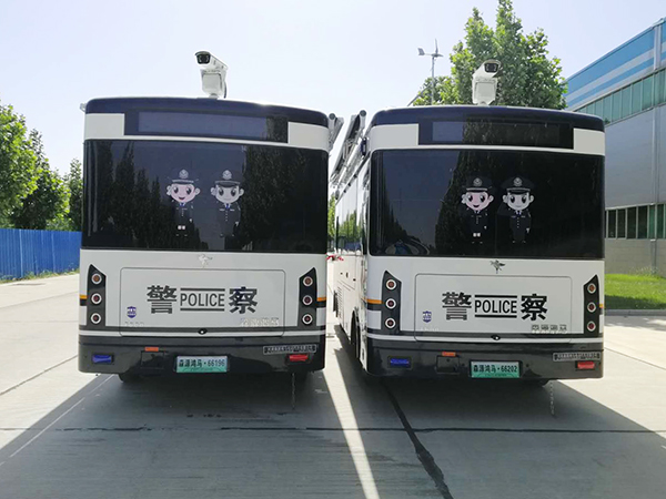 两会安保进行时//内蒙古采购移动警务室 智慧警务守护“两会”(图4) 两会安保进行时//内蒙古采购移动警务室 智慧警务守护“两会”(图4)