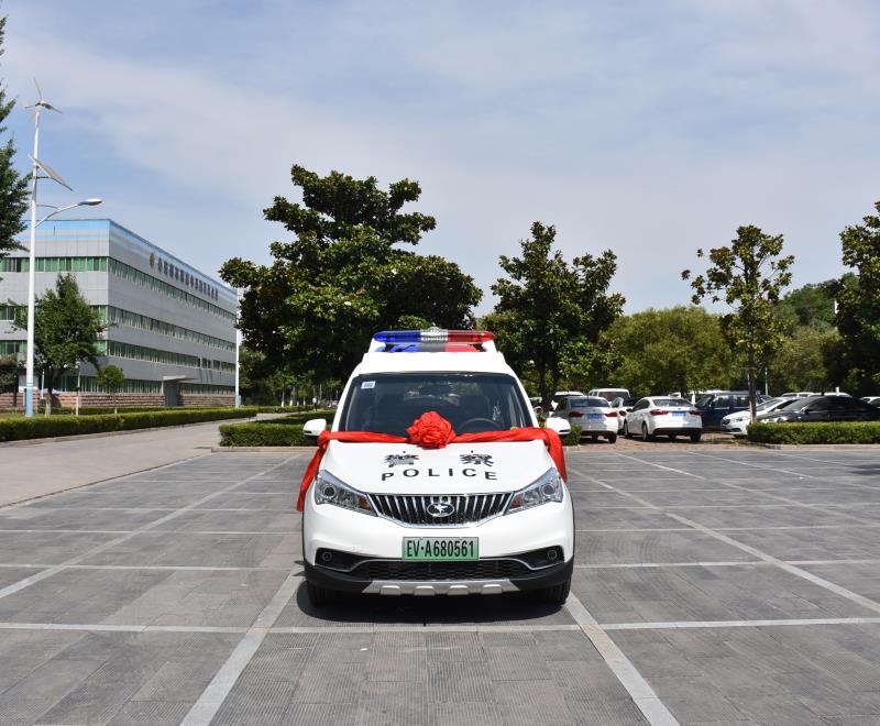 屯警街面 动中备勤||安徽安庆市采购电动巡逻车(图1)