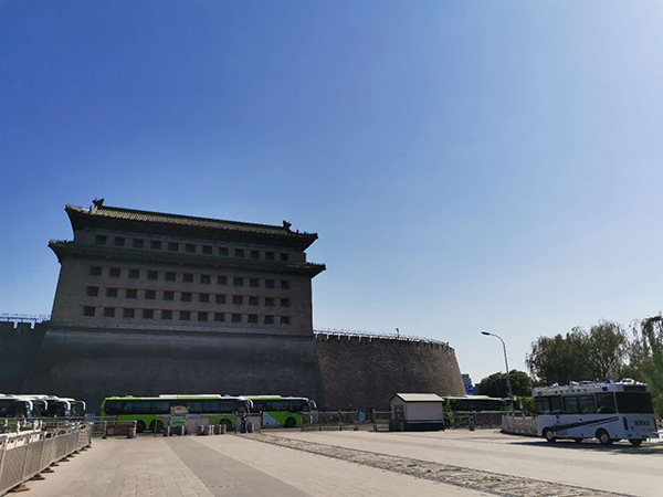 服务执法第一线||北京移动执法站“站岗执勤”(图2)