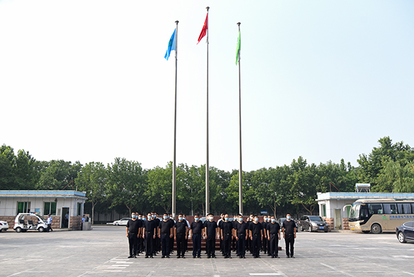用纪律打造团队 用坚韧挑战未来——森源鸿马月度总结大会(图8) 用纪律打造团队 用坚韧挑战未来——森源鸿马月度总结大会(图8)