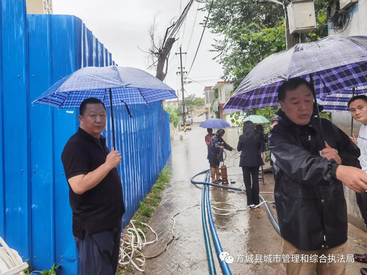 方城县城市管理局 切实做好城区防汛工作 保障市民财产安全(图2)