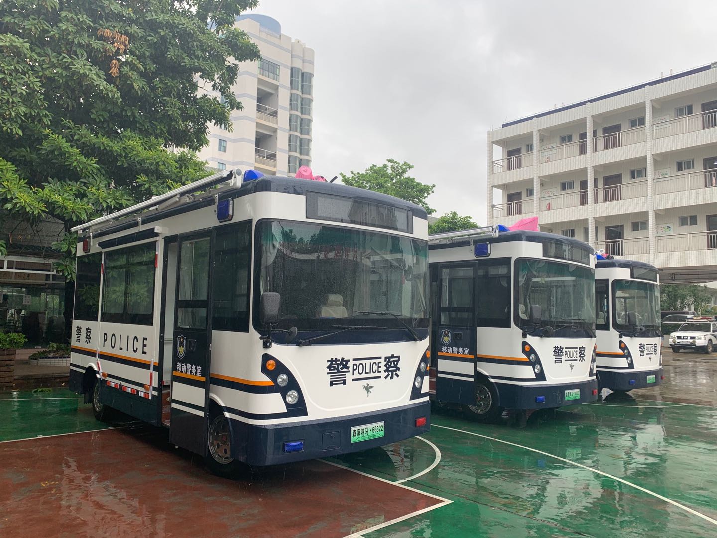 打造城市平安堡垒||广州移动警务室列装上岗(图2)