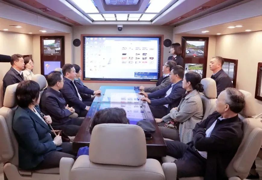 内蒙古自治区人大调研组到阿尔山市检察院对未成年人检察工作进行专题调研(图3)