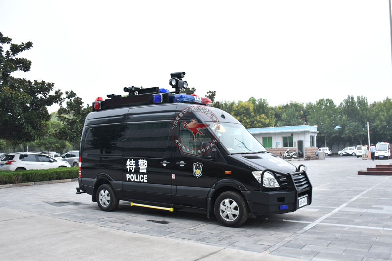 防暴处突车