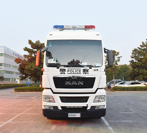 智能管控 服务实战||海南采购交警通信指挥车(图1)