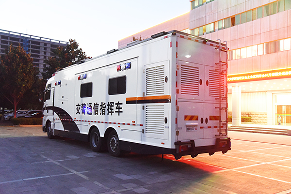 智能管控 服务实战||海南采购交警通信指挥车(图6)
