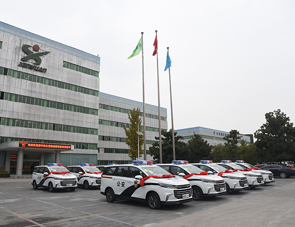 河南濮阳市采购多功能囚车(图2)