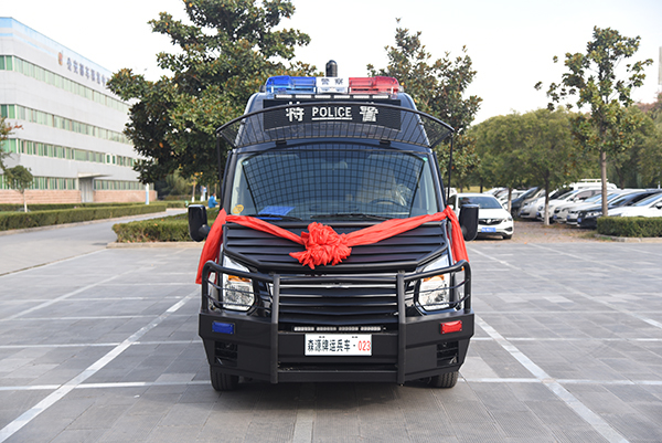 列装反恐维稳第一线||驻马店市采购轻装甲实战运兵车(图1)