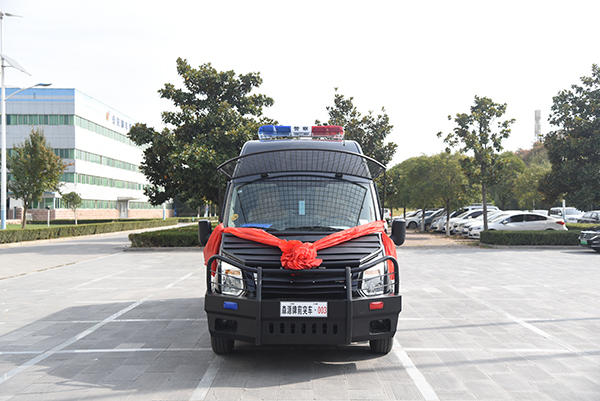 安徽蚌埠通过公安部警采中心采购警用突击车(图1)