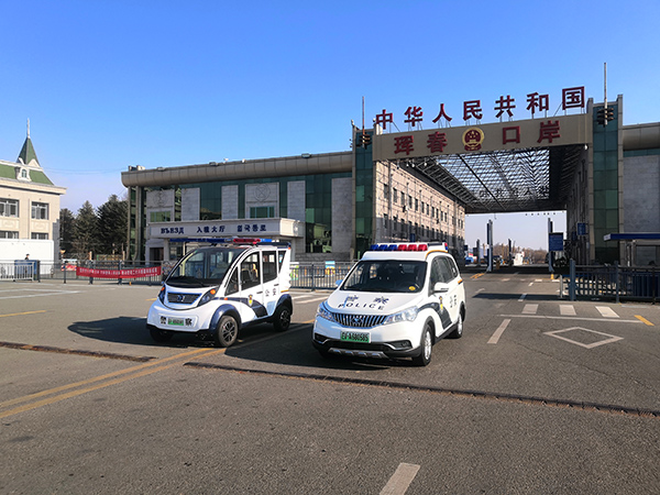 吉林珲春电动巡逻车上岗执勤(图2)