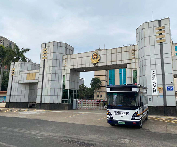 打造平安海南||14台移动警务室配发海南全省(图2)