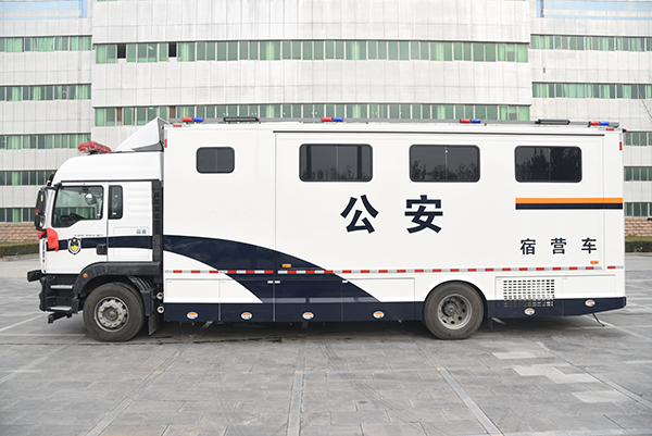 西安采购多功能宿营车——装备移动的多功能宿舍(图4)