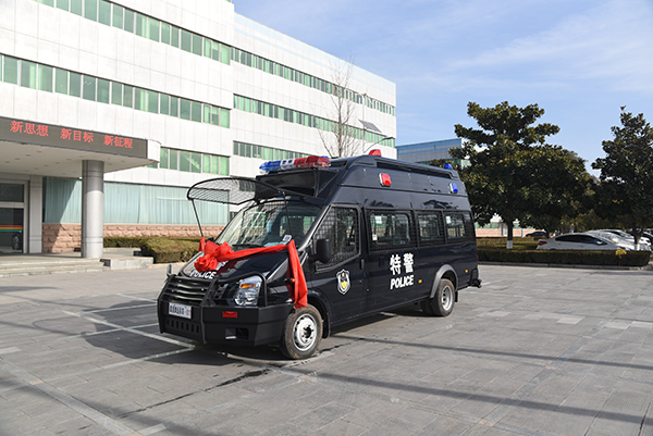 山西晋城采购防暴运兵车(图2)
