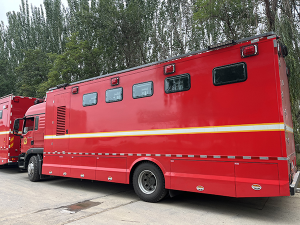 为消防战勤添力量||森源鸿马淋浴车在宁夏上岗(图2)
