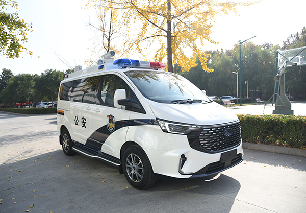 快速出警  勘察无忧||森源鸿马多功能勘察车发往新疆(图3)
