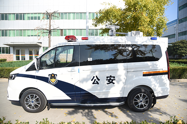 快速出警  勘察无忧||森源鸿马多功能勘察车发往新疆(图4)