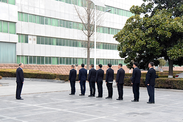 森源鸿马营销中心召开第四季度总结培训会：砥砺奋进，再启新程(图2)