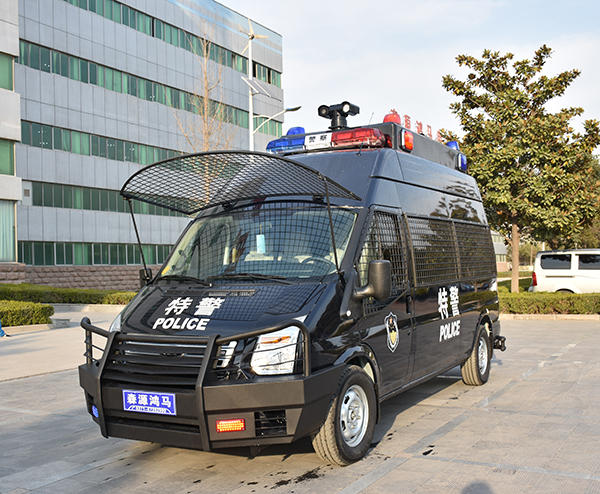 森源鸿马防暴突击车：守护城市安全的坚固堡垒(图2)