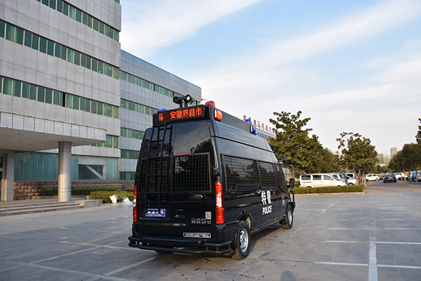 森源鸿马防暴突击车：守护城市安全的坚固堡垒(图8)