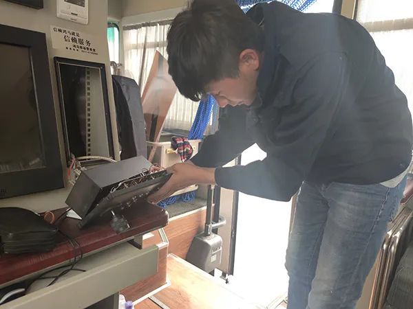 烈日下的坚守：森源鸿马维保工程师用服务诠释信赖(图6)