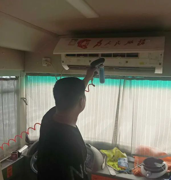 烈日下的坚守：森源鸿马维保工程师用服务诠释信赖(图2)