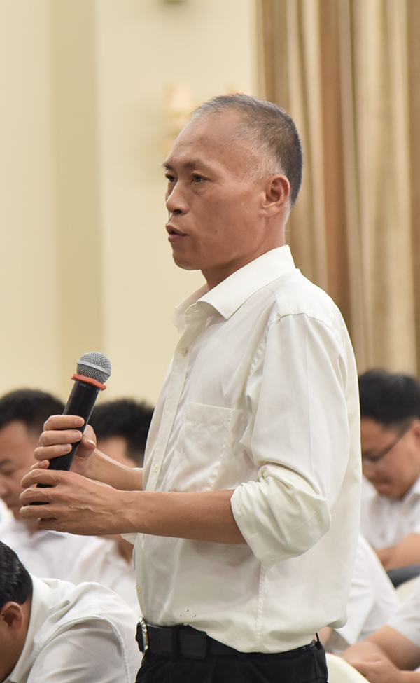 共抒爱国情怀||森源鸿马组织员工观看九三阅兵(图9) 共抒爱国情怀||森源鸿马组织员工观看九三阅兵(图9)