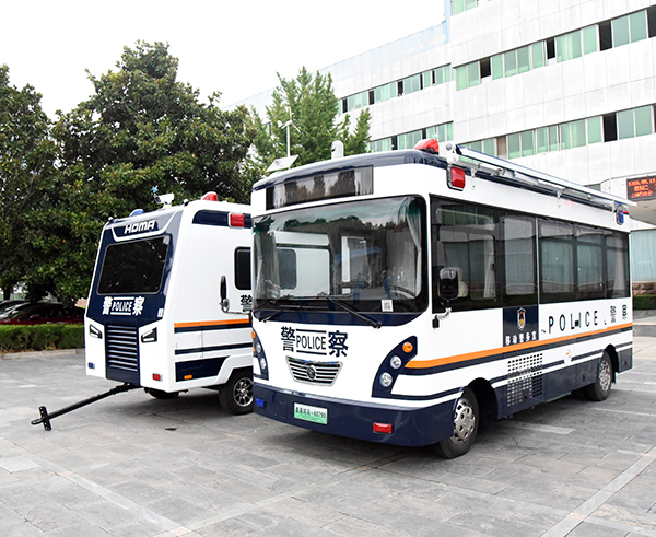 森源鸿马移动警务室启程赴乌鲁木齐地窝堡机场||科技筑牢空港安防屏障(图2)