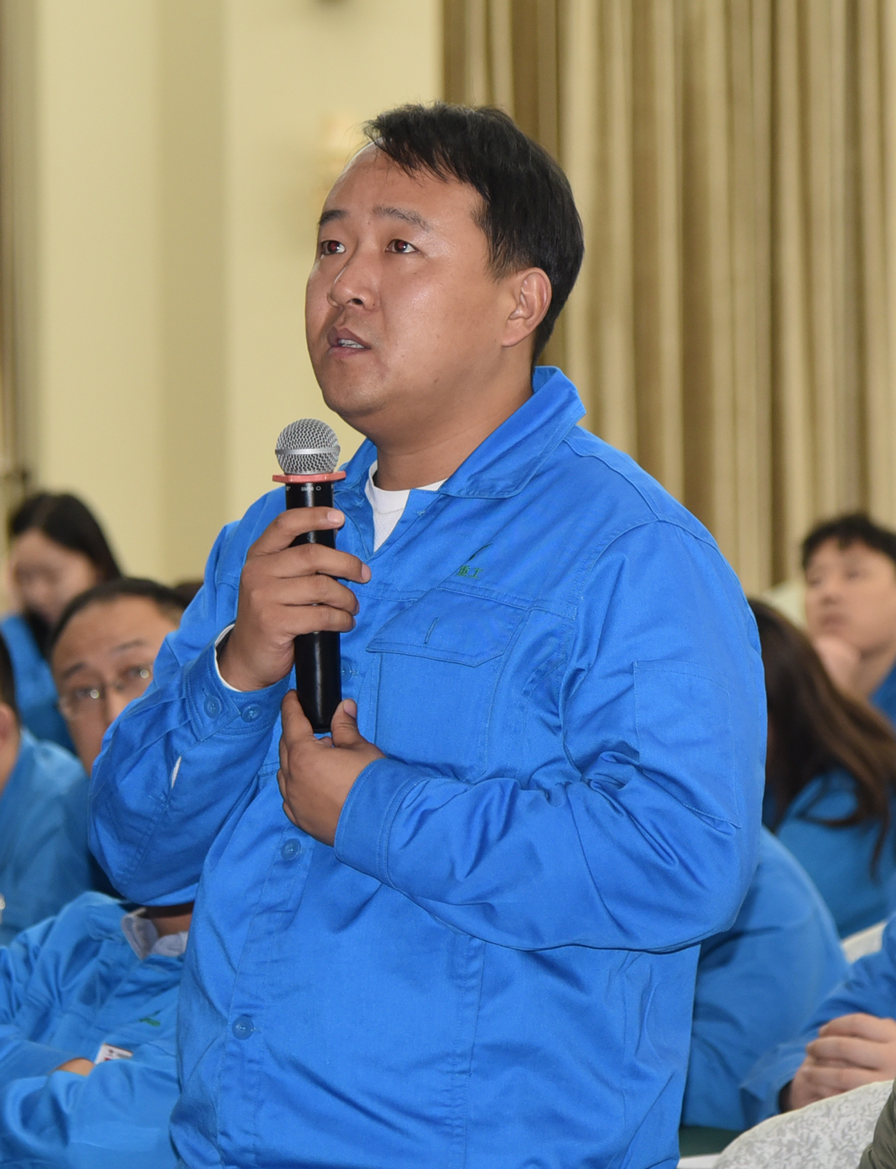 学华为精神 促高质量发展||森源鸿马召开《在学习华为心得体会交流专题会上的讲话》专题学习分享会(图11) 学华为精神 促高质量发展||森源鸿马召开《在学习华为心得体会交流专题会上的讲话》专题学习分享会(图11)