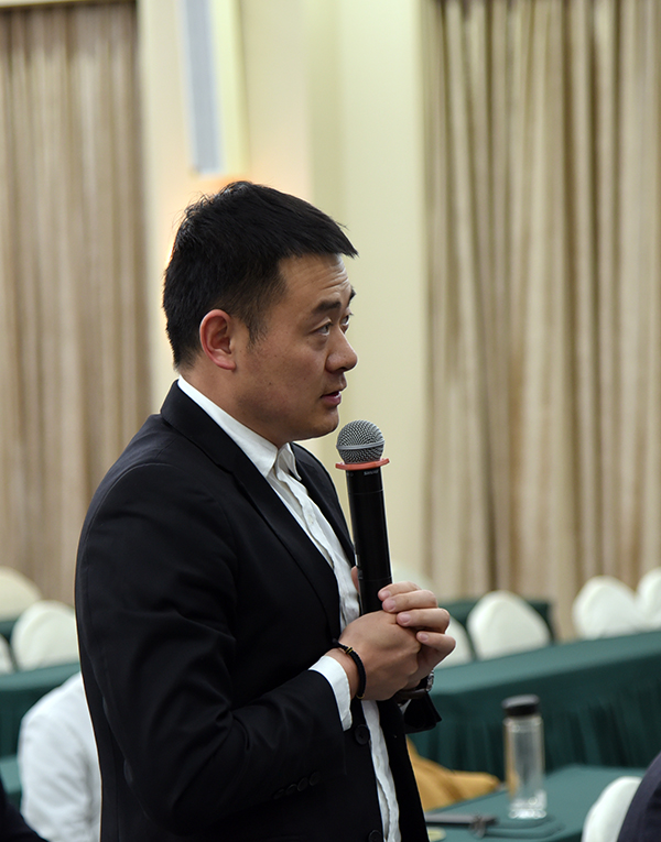 锚定目标强攻坚 凝心聚力拓市场 —— 森源鸿马营销中心召开总结培训动员会(图9) 锚定目标强攻坚 凝心聚力拓市场 —— 森源鸿马营销中心召开总结培训动员会(图9)