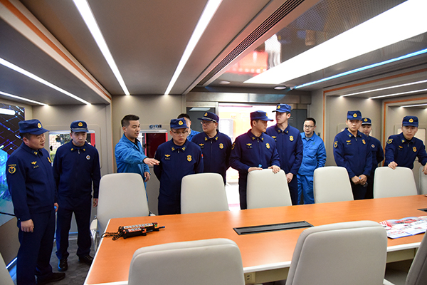 警企协同强技能 实战赋能促提升——南京市消防救援支队赴森源鸿马参观交流圆满成功(图15)