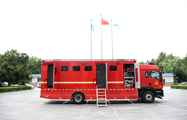 暖心护航 筑牢防线——森源鸿马盥洗车赋能应急保障，守护一线人员民生福祉(图2)