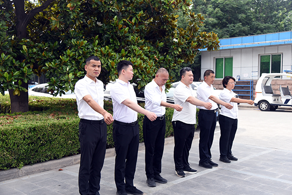 凝心聚力强本领 蓄力冲刺启新程｜森源鸿马销售部召开5月份总结培训会(图9)
