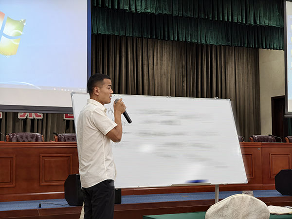 凝心聚力强本领 蓄力冲刺启新程｜森源鸿马销售部召开5月份总结培训会(图4)
