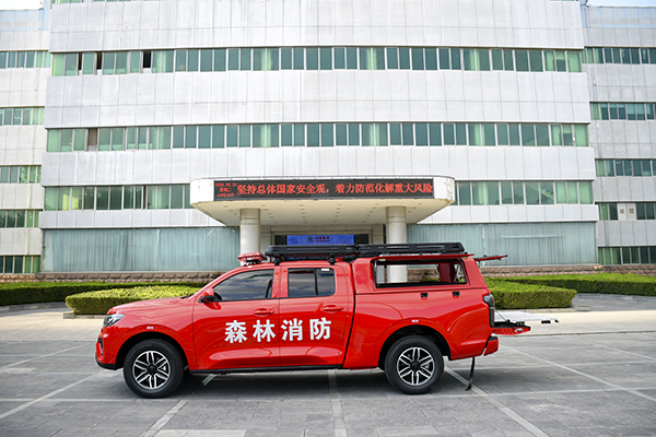 轻骑突进 向险而行｜森源鸿马长城炮器材消防车打造一线救援机动尖兵(图7)