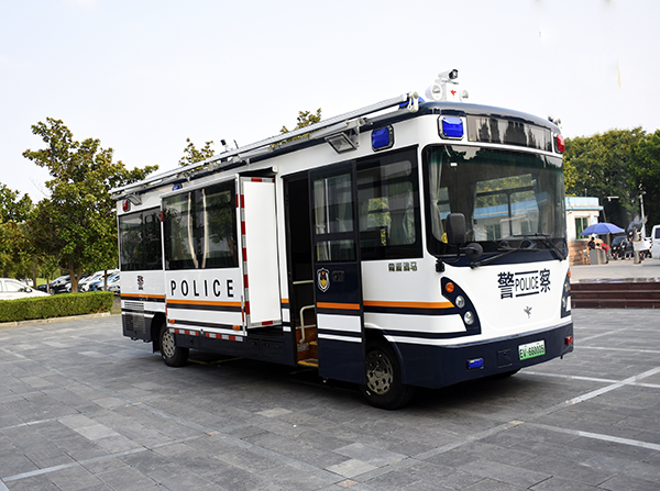 智护戈壁油城 数警赋能平安｜森源鸿马移动警务室发往新疆克拉玛依(图8)