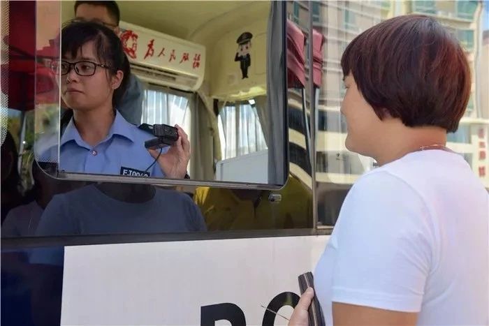 警务服务零距离 便民春风暖民心｜森源鸿马移动警务室打造移动民生警务驿站(图8)