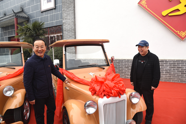 精准对接 合作共赢——森源鸿马·宴酒坊酒业成功举办精准产品对接仪式(图12) 精准对接 合作共赢——森源鸿马·宴酒坊酒业成功举办精准产品对接仪式(图12)