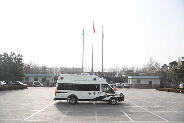 山西晋城采购多功能指挥车(图6)