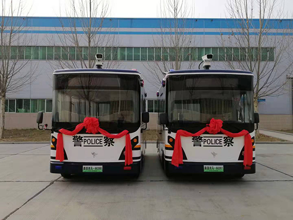 移动警务室助力河北迁安市疫情防控(图1) 移动警务室助力河北迁安市疫情防控(图1)