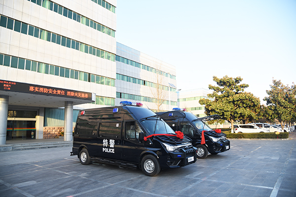 安徽阜阳采购警用突击车(图2)